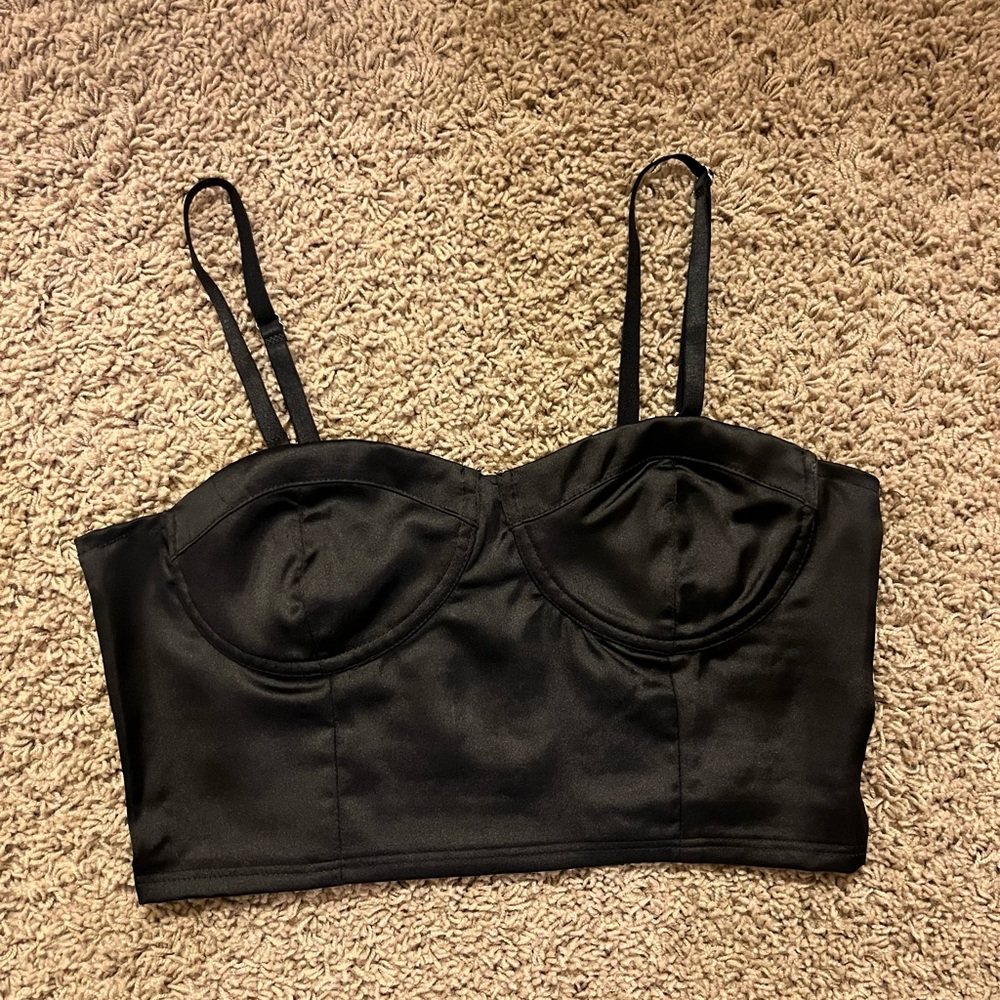 H&M crop top